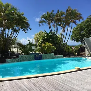 https://le-panoramic-charmant-duplex-a-saint-francois-vue.comcaribbean.com