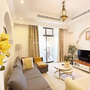 hidden-haven-in-the-heart-of-downtown-dubai.sharjah-hotels.com/